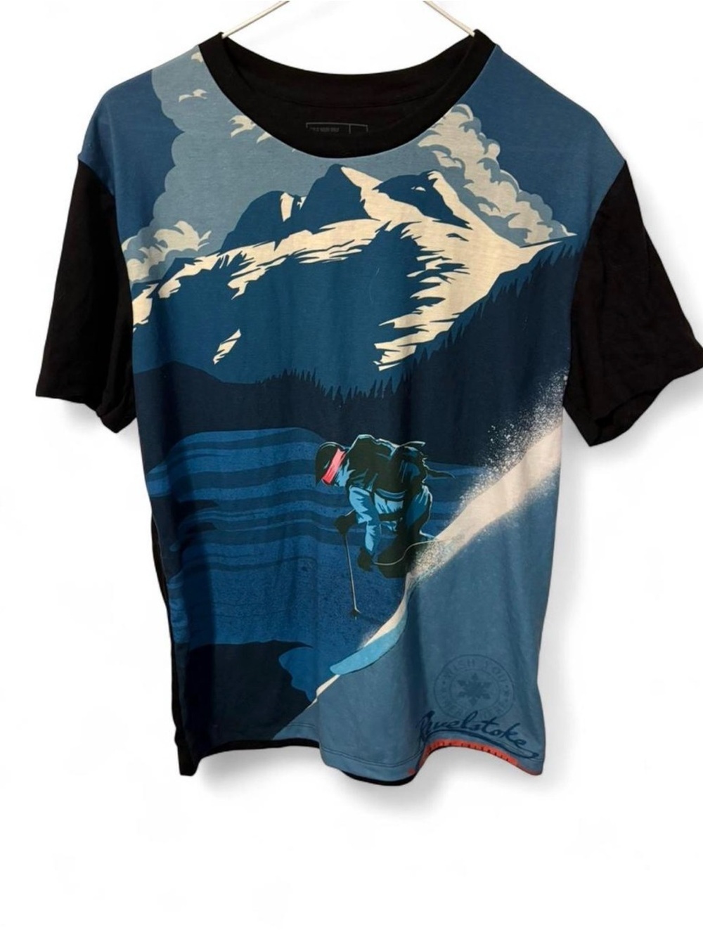 Men's Short Sleeve Ski Graphic Tee in Blue